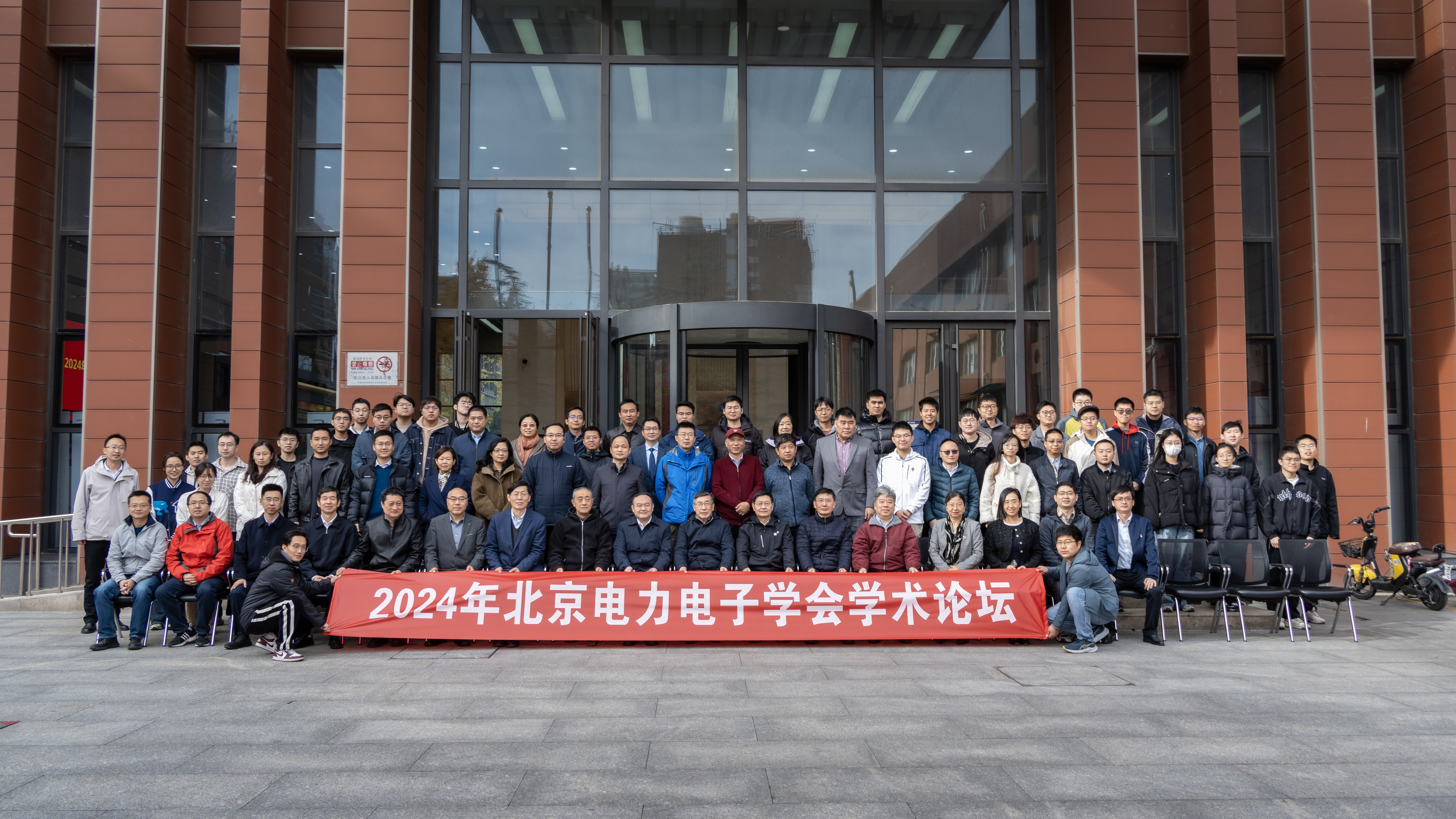 1760069453116499.jpg 1760069453116499.jpg